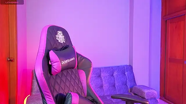 melanimorgan1 online show from 17, 2, 2026