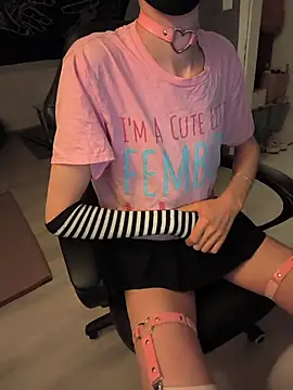 Femboitea-official online show from 10, 4, 2026