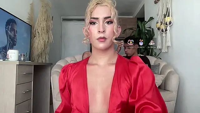 Snapshot of isa_fox_23 chatting on 23, 6, 2026 isa fox 23 online show from 23, 6, 2026