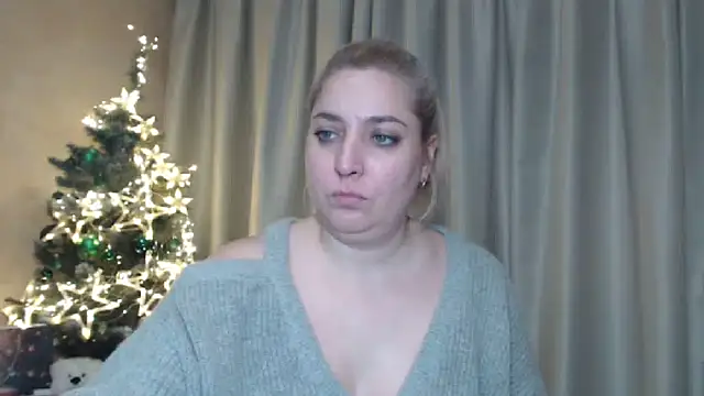 Snapshot of sweetpussy13 chatting on 26, 12, 2024 sweetpussy13 online show from 26, 12, 2024