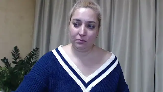 Snapshot of sweetpussy13 chatting on 29, 1, 2025 sweetpussy13 online show from 29, 1, 2025