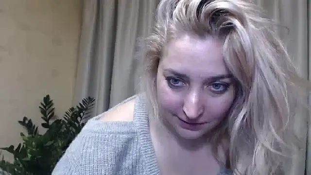 Snapshot of sweetpussy13 chatting on 13, 2, 2025 sweetpussy13 online show from 13, 2, 2025