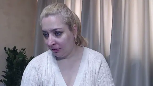 sweetpussy13 online show from 26, 4, 2026