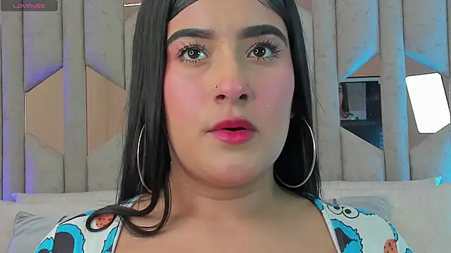 Snapshot of im_ariana_ chatting on 13, 5, 2026 im ariana online show from 13, 5, 2026