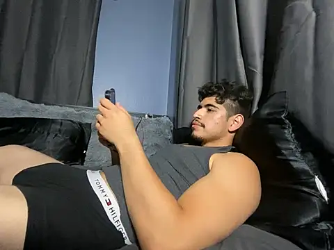 Snapshot of Playboy-Ever chatting on 1, 7, 2026 Playboy-Ever online show from 1, 7, 2026