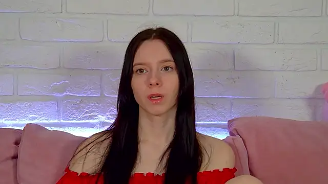 ArinaKubrick online show from 18, 4, 2026