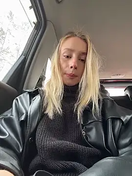 Snapshot of sssativa_more chatting on 25, 3, 2026 sssativa more online show from 25, 3, 2026