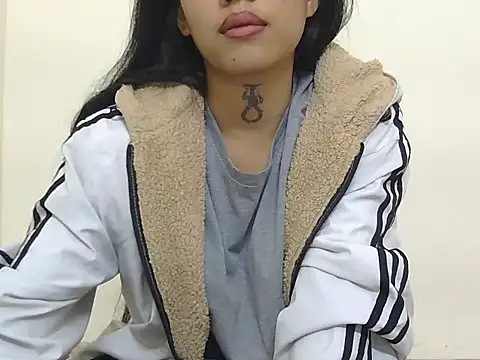 Cristina love69 online show from 19, 12, 2025