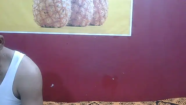 Snapshot of Lovelycouple25 chatting on 7, 6, 2026 Lovelycouple25 online show from 7, 6, 2026