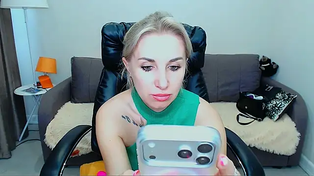 Hanna--Sweet online show from 16, 6, 2026
