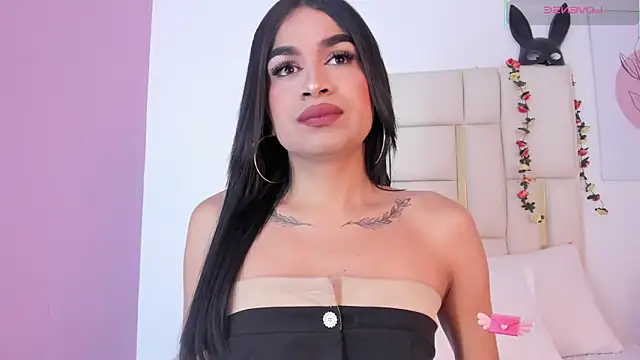 Silvanna-Casstro online show from 10, 1, 2026