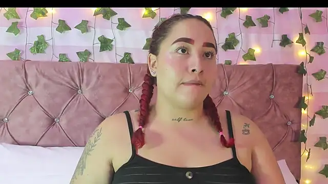 Snapshot of Ayla-marttinez chatting on 12, 2, 2026 Ayla-marttinez online show from 12, 2, 2026