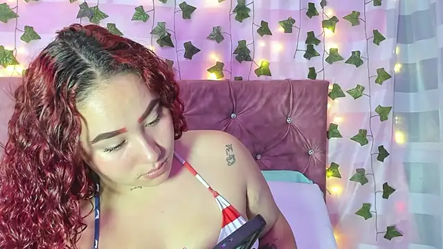 Snapshot of Ayla-marttinez chatting on 8, 3, 2026 Ayla-marttinez online show from 8, 3, 2026