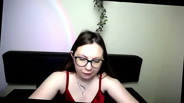 LiliaErmi online show from 18, 4, 2026