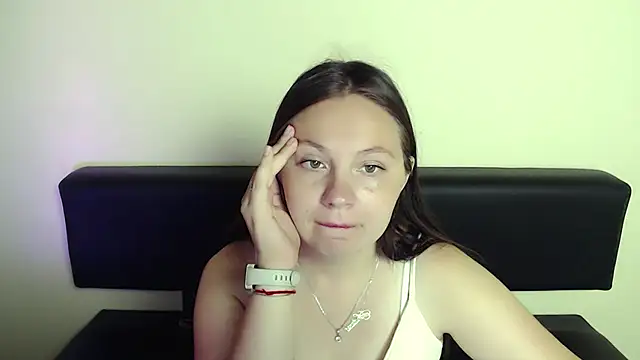 LiliaErmi online show from 6, 8, 2026