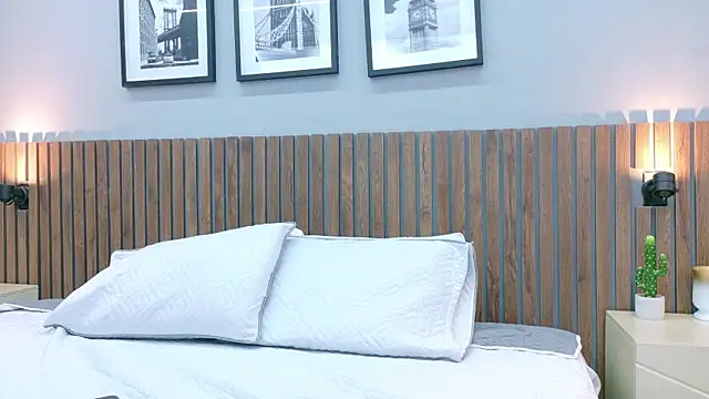 Mia Bellefort online show from 13, 1, 2026