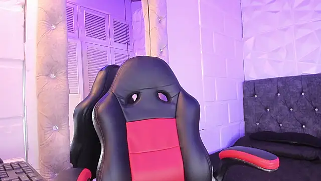 Perla dl online show from 8, 3, 2026