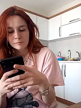 Atwsliiikizilll online show from 23, 4, 2026