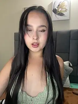 Snapshot of Mimi_miau19 chatting on 1, 4, 2026 Mimi miau19 online show from 1, 4, 2026