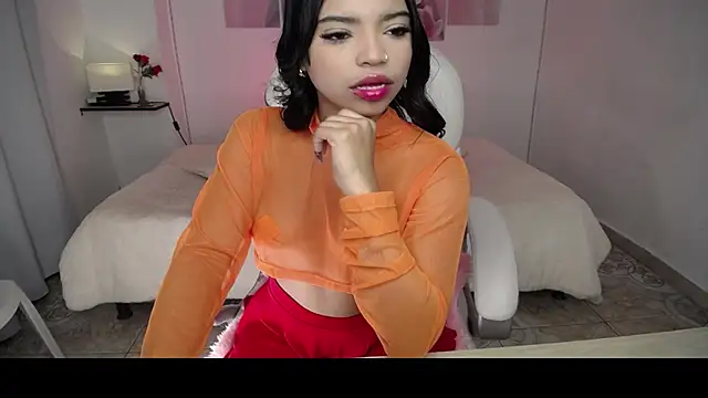 aylin ross  online show from 6, 1, 2026