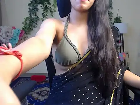 Shy nivi online show from 24, 4, 2026