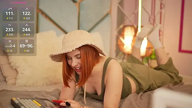GingerPinky online show from 9, 6, 2026