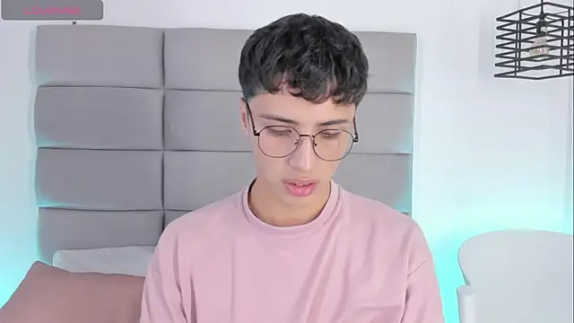 JoshClaarktt online show from 31, 3, 2026