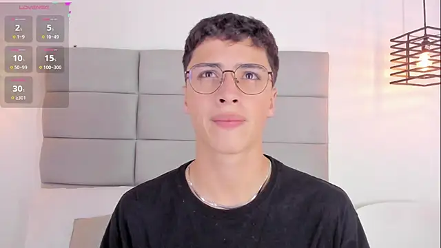 JoshClaarktt online show from 19, 4, 2026