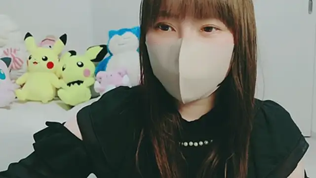 yuyuchan   online show from 23, 4, 2026