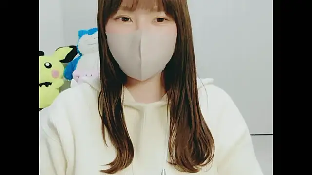 yuyuchan   online show from 24, 4, 2026