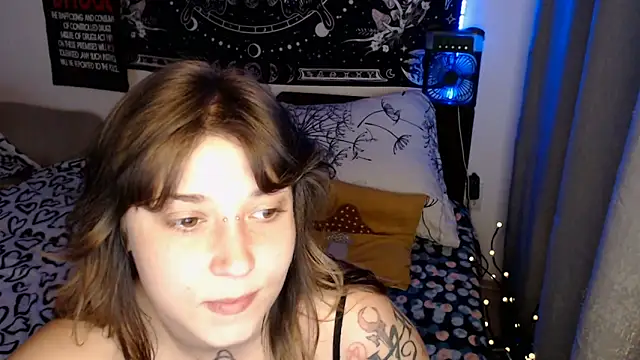 AlienforTwenty online show from 8, 6, 2026