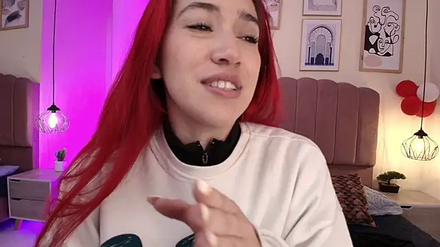 Celestee15  online show from 23, 4, 2026