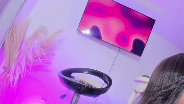 Camila saaenz online show from 26, 4, 2026