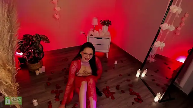 evangelineroos online show from 13, 4, 2026