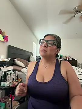 BettyWhispers online show from 23, 7, 2026