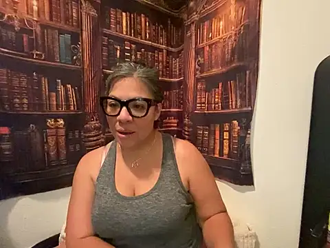 BettyWhispers online show from 24, 7, 2026
