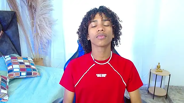 angelll18  online show from 22, 12, 2025