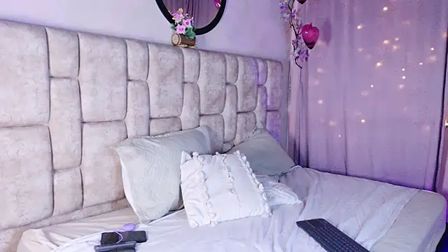 Snapshot of NanyMatrioska chatting on 22, 5, 2026 NanyMatrioska online show from 22, 5, 2026