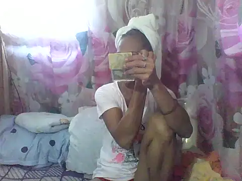 Petite elise online show from 24, 4, 2026