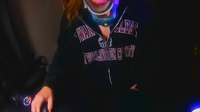 GoodGirlKelly online show from 15, 7, 2026