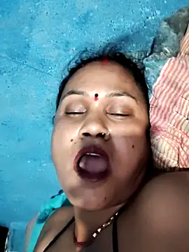 Akanksha soni online show from 4, 6, 2026