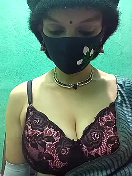 Snapshot of Radhi_Radhu chatting on 1, 4, 2026 Radhi Radhu online show from 1, 4, 2026