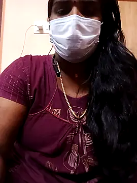 Snapshot of Tamil_Bhuvi69 chatting on 13, 1, 2026 Tamil Bhuvi69 online show from 13, 1, 2026