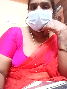 Snapshot of Tamil_Bhuvi69 chatting on 3, 2, 2026 Tamil Bhuvi69 online show from 3, 2, 2026