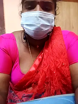 Snapshot of Tamil_Bhuvi69 chatting on 4, 2, 2026 Tamil Bhuvi69 online show from 4, 2, 2026