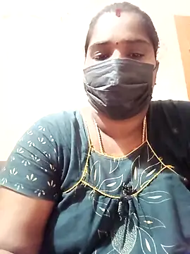 Snapshot of Tamil_Bhuvi69 chatting on 15, 2, 2026 Tamil Bhuvi69 online show from 15, 2, 2026