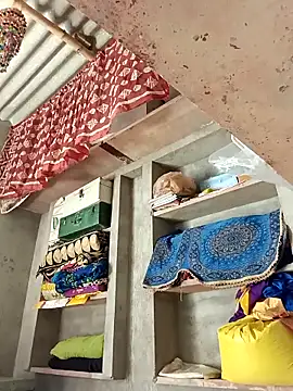 Shreya pandit online show from 21, 4, 2026