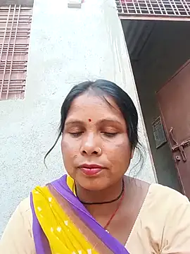 Shreya pandit online show from 22, 4, 2026