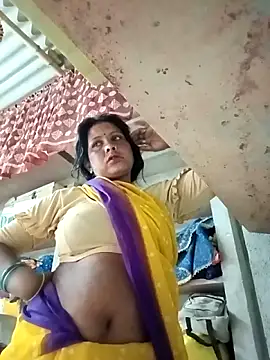 Shreya pandit online show from 23, 4, 2026