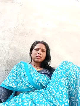 Shreya pandit online show from 28, 4, 2026